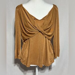 NWT Fever Gold Relaxed Twist Front 3/4 Sleeve Blouse Size Large